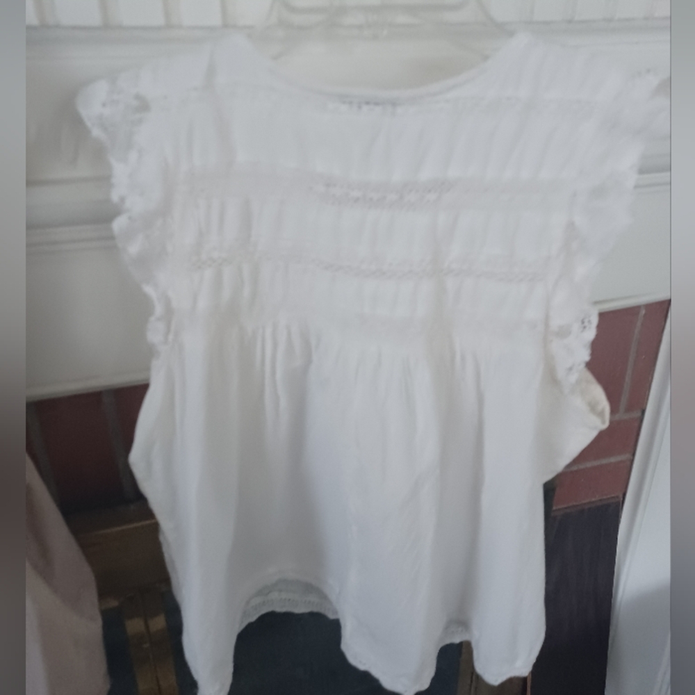 Aerie Off White Lace Accent Blouse Small